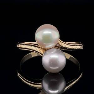 lot 98 image: Tranquil Elegance Double Round White & Silver Pearl Cocktail Ring in Yellow Gold