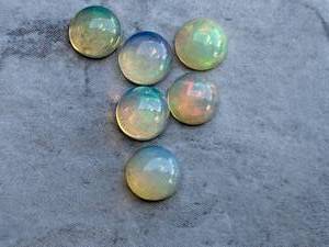 lot 85B image: 2.87 Carat Group of Natural Opal Gemstones