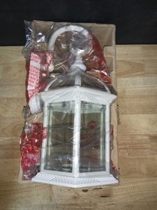 Bel Air Lighting Wentworth 1-Light White Outdoor Wall Lantern Sconce Light with Clear Glass. See Pictures