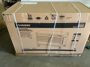Husky 46 in. W x 24.5 in. D Standard Duty  9-Drawer Mobile WorkbenchTool Chest with Solid Wood Top in Gloss White. See Pictures