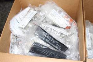 lot 60 image: LARGE Lot of Miscellaneous NEW Extron Pro Audio  Video & Control Accessories
