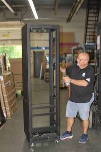lot 84 image: Lowell Pro Audio & Video Equipment Rack with Heavy Duty Casters & Power Distribution Unit