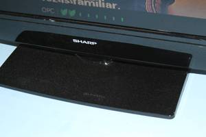 lot 92 image: Sharp LC-32SB27U HDTV - 32 720p HD Display  Monitor  TV  Television with Table Stand