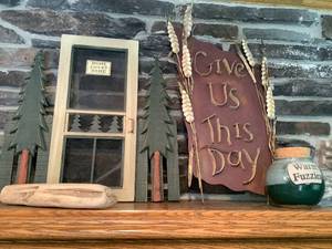 Cabin Decor