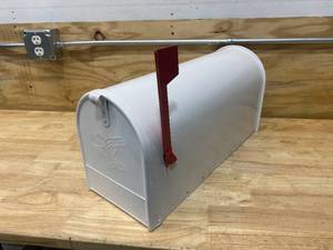 lot 84 image: GIBRALTAR Large Capacity Galvanized Steel Mailbox (White)