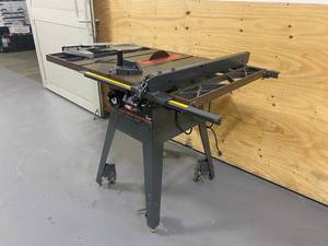 lot 53 image: CRAFTSMAN 10 Table Saw