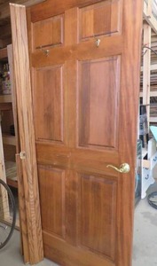 SOLID WOOD DOOR WITH FRAME