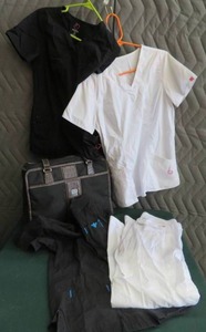 SCRUB TOPSPANTS TOTE BAG