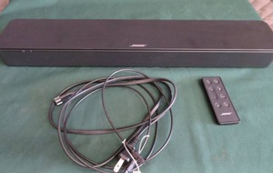 BOSE SOUND BAR LIKE NEW