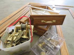 ASSORTED BUILDING MATERIALS