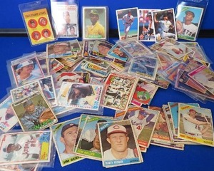 VINTAGE BASEBALL CARDS