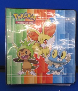 POKEMON TRADING CARD 3 RING BINDER