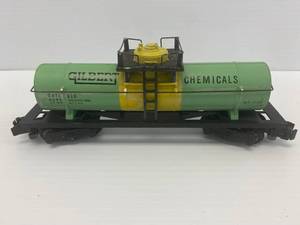 VERY RARE  Post War American Flyer Gilbert Chemicals Tank Car
