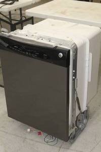 lot 903 image: GE Household Dish Washer