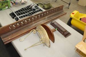 lot 1033 image: Lot of (4) Wood Decorative Shelves