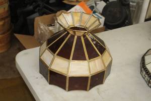 lot 1091 image: Glass Lamp Shade