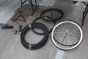 lot 1120 image: Bicycle Parts - Rims, Tires, Racks