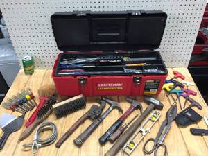 lot 28 image: Craftsman Toolbox and Tools