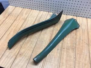 lot 78 image: Vintage Set Of 4 Pressed Steel Legs