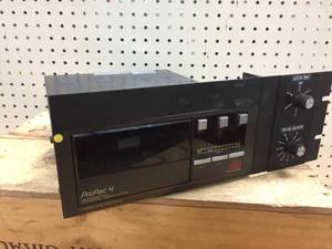 lot 79 image: AEI Pro Pac 4 Commercial Tape Player