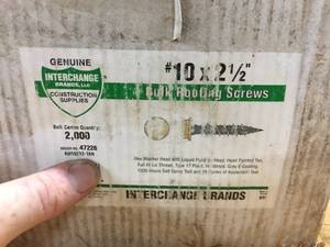 lot 112 image: Box Interchange Roofing Screws