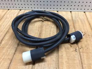 lot 125 image: 15 Heavy 20 Amp Extension Cord
