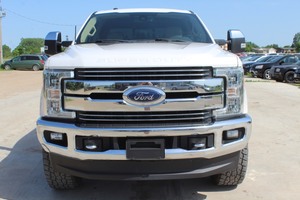 2017 FORD F350SD LARIAT FX4 Crew Cab 4x4 6.7l Turbo Diesel - CLEAN CALIFORNIA  TEXAS TRUCK