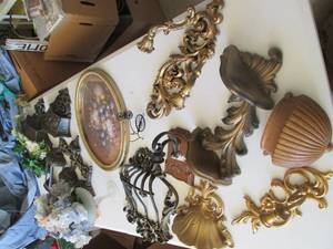 lot of home decor wall hangings and...