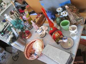 Large misc lot, colored wine glasse...
