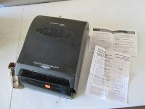 Kimberly-Clarke automated paper tow...