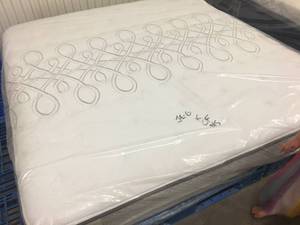 Brand New Sealy Posturepedic Cushion Firm King Mattress