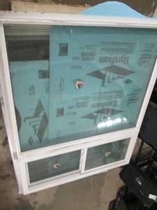lot 8 image: 75x60 inch window never been instta...