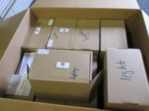lot 18 image: 16 new vanity mirror lights ...