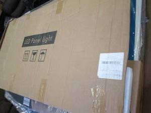 lot 95 image: 4 LED panel light 4 foot x 24 inche...