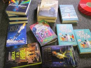 lot 119 image: box of 16 new kids books ...