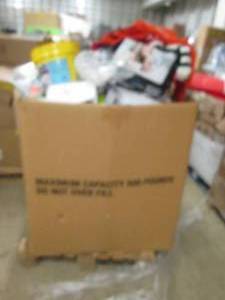 lot 179 image: palletgaylord of misc items please...
