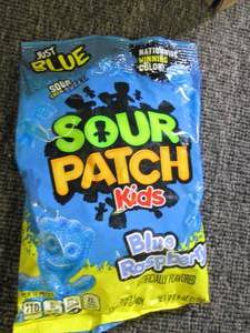 lot 186 image: 88oz bags of blue rasberry sour pa...