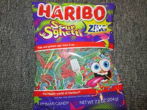 lot 214 image: 87.2oz bags of harbio zing sour sg...