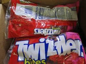 lot 231 image: 1216 oz twizzler bites best buy 3...