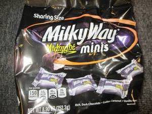 lot 236 image: 48.90 oz bags of milky way midnigh...