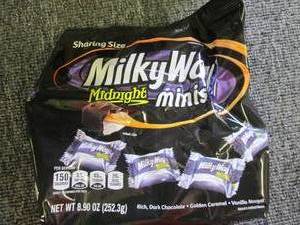 lot 263 image: 48.90 ozs bags of milkyway midnigh...