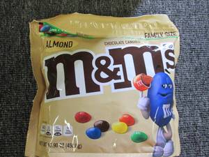 lot 271 image: 615.90oz bags of almond M&Ms best ...