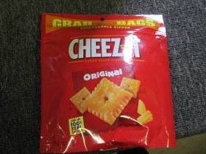 lot 284 image: 67oz bags of cheez it originals be...