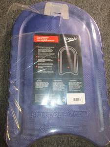 lot 343 image: speedo team kickboard ...