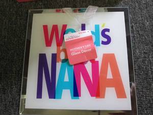 lot 344 image: 6 glass worlds best nana decor ...
