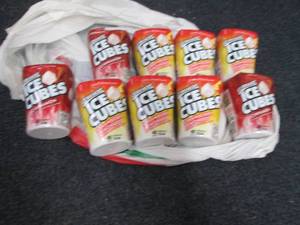 9 Ice Breakers Ice Cubes 40 ct Pack...