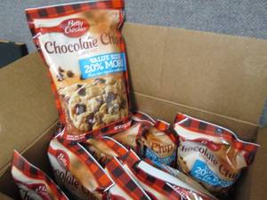 10 - 21 oz Pks Betty Crocker Chocol...