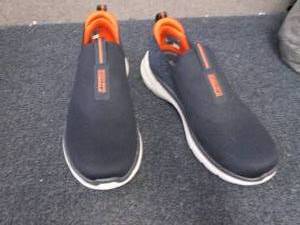 Skechers Mens GOwalk 6 Slip-On Sne...