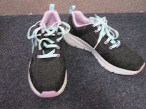 Skechers Womens Arch Fit Comfy Wav...