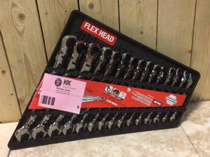 144-Position Flex-Head Ratcheting Combination Wrench Set Metric (15-Piece) by Milwaukee  Customer Returns See Pictures
